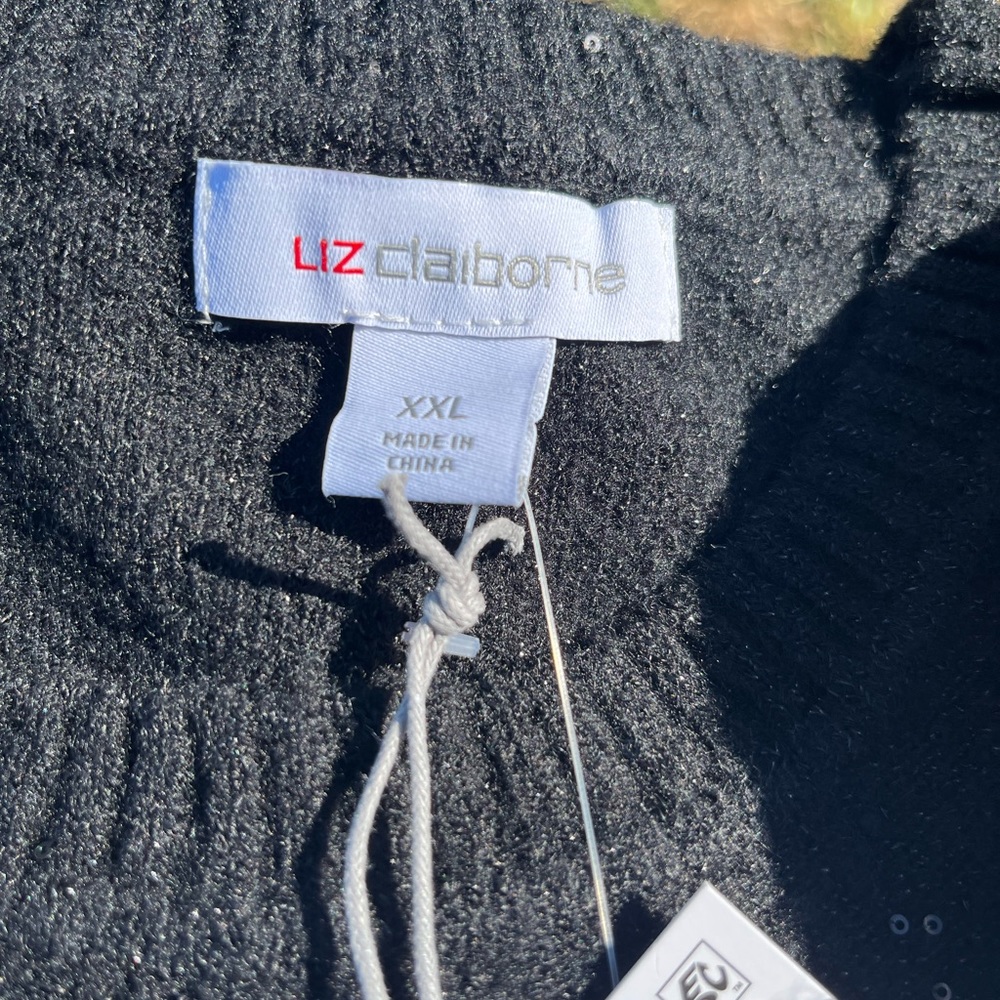 NWT Sweater by Liz Claiborne - Picture 1 of 3